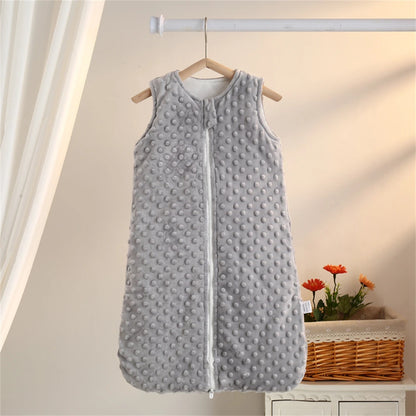 Saco de dormir para bebé 0–6 meses | Abrigo suave con piernas y sin mangas